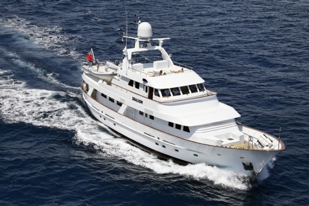 Hakvoort Explorer Yacht Sealion Sold