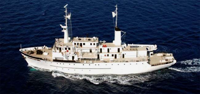210 expedition yacht and explorer ship Atlantis II for sale.